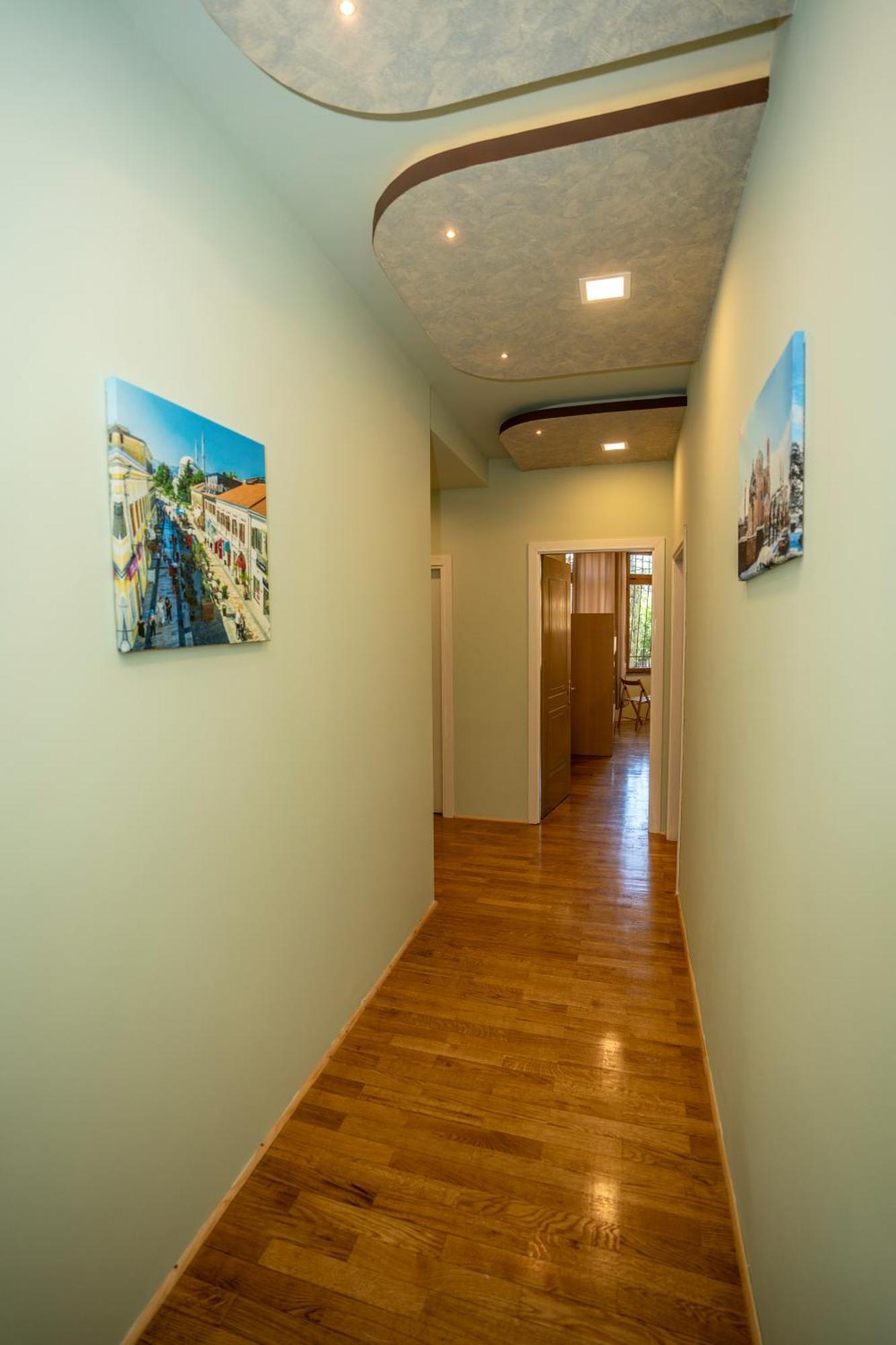 Terrace Hostel & Lounge Bar Shkoder Exterior photo